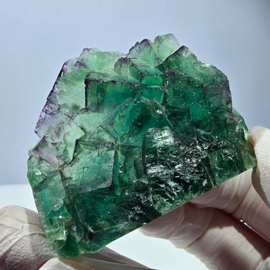Spécimen de cube de fluorite fantôme, parqueté vert violet Okorusu, Namibie 55*41*16 mm 
