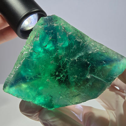 Spécimen de cube de fluorite fantôme transparente, vert parqueté, Okorusu, Namibie, 54 x 48 x 39 mm 