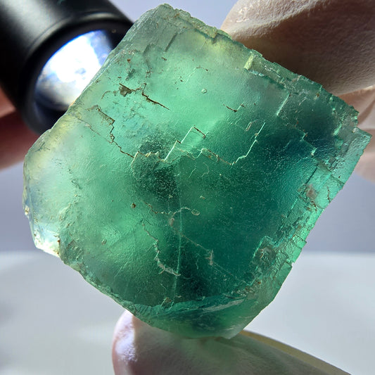 Spécimen de cube de fluorite fantôme transparente, vert parqueté Okorusu, Namibie 33 x 31 x 30 mm 