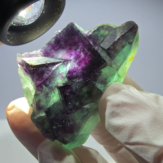 Spécimen de cube de fluorite fantôme parqueté vert violet Okorusu, Namibie 48*26*26mm 
