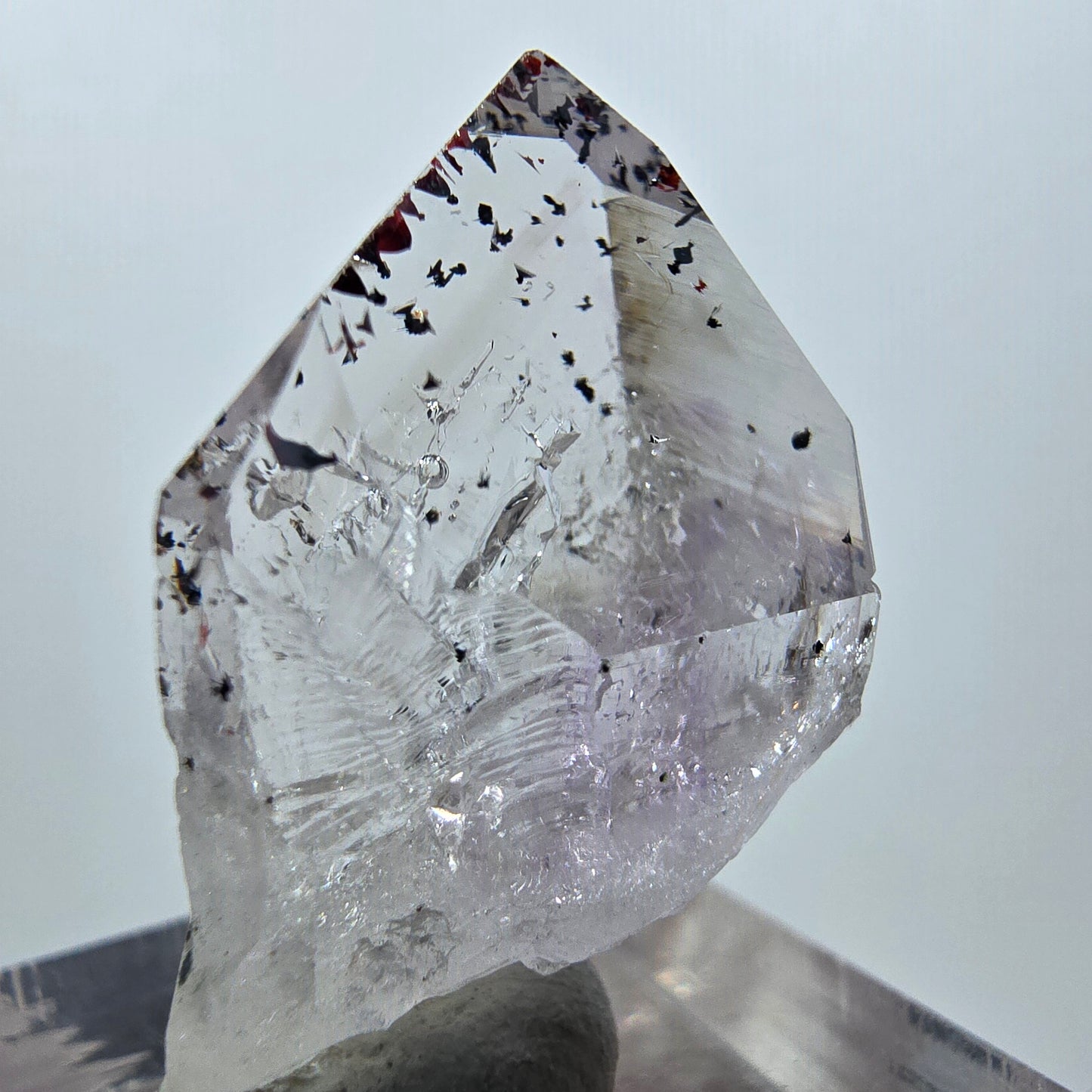Mine d'améthyste fantôme Enhydro Harlequin, Goboboseb, Namibie, 29 x 20 x 13 mm 