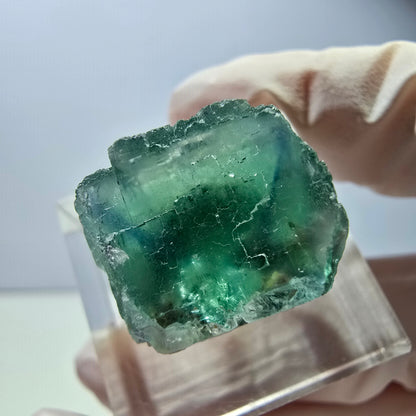 Klarer Phantom Fluorit Würfel parkettiert, grün Okorusu, Namibia 18*18*15mm