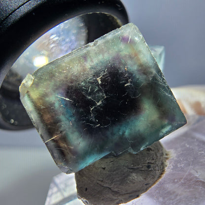 Rare spécimen de cube de fluorite fantôme, vert-violet, Okorusu, Namibie, 22 x 14 x 13 mm 