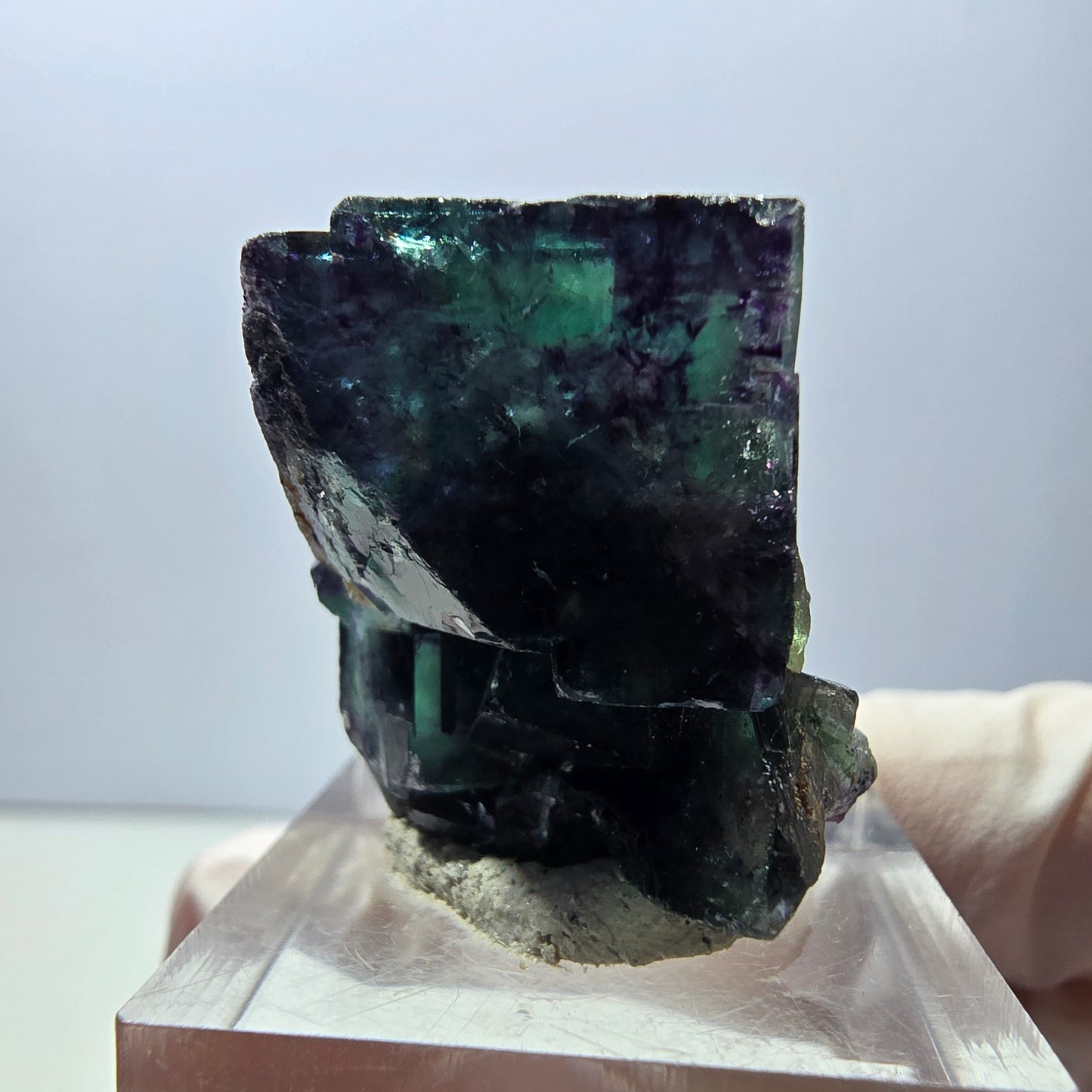 Spécimen rare de cube de fluorite fantôme, vert-violet, Okorusu, Namibie, 27 x 25 x 19 mm 