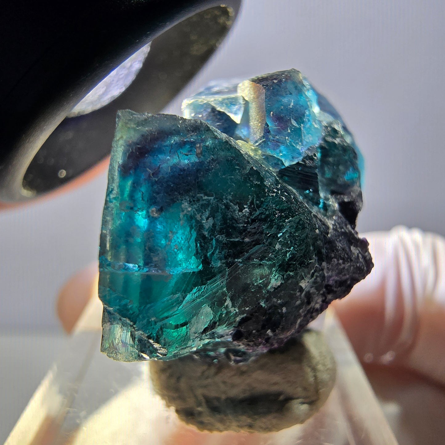 Spécimen de cube de fluorite fantôme, poche papillon bleu-violet Okorusu Namibie 34 x 27 x 22 mm 
