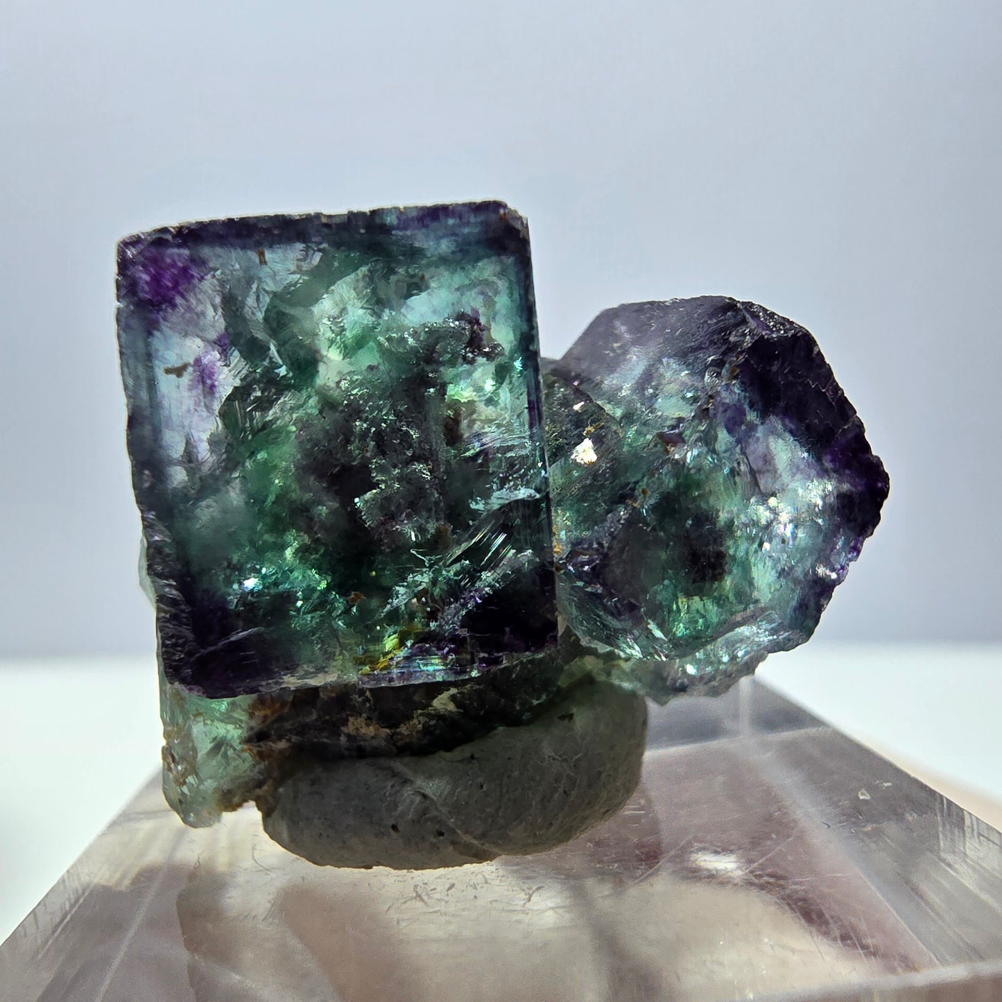 Spécimen rare de cube de fluorite fantôme, vert-violet, Okorusu, Namibie, 28 x 20 x 18 mm 