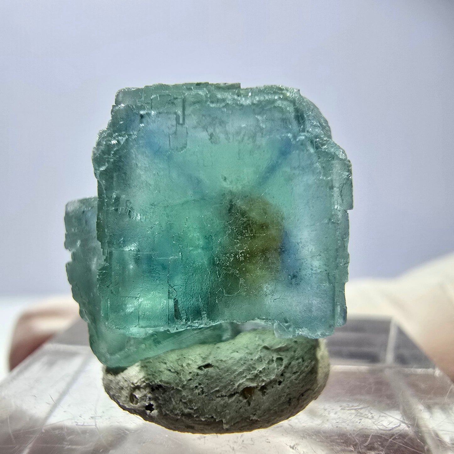 Spécimen de cube de fluorite fantôme, vert parqueté Okorusu, Namibie 16*16*16mm 