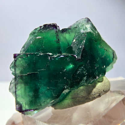 Spécimen de cube de fluorite fantôme, vert parqueté Okorusu, Namibie 36*21*17mm 