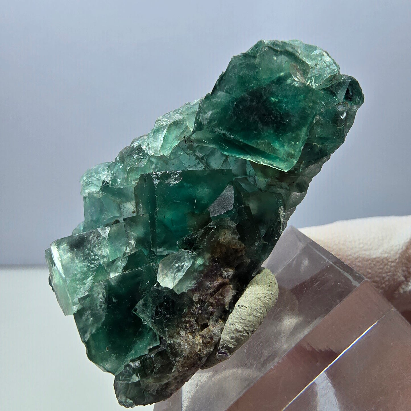 Klarer Phantom Fluorit Würfel parkettiert, grün Okorusu, Namibia 48*26*16mm