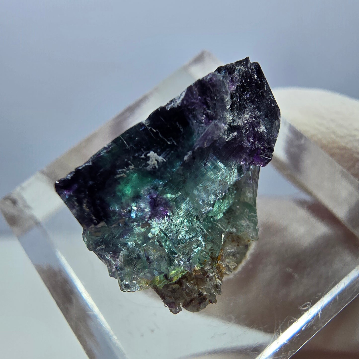 Klarer Phantom Fluorit Würfel, grün lila Okorusu, Namibia 18*14*12mm