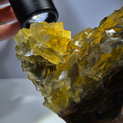 Phantom Fluorit Würfel Stufe, gelb grün Honey Pocket Mine, Okorusu, Namibia 88*66*32mm
