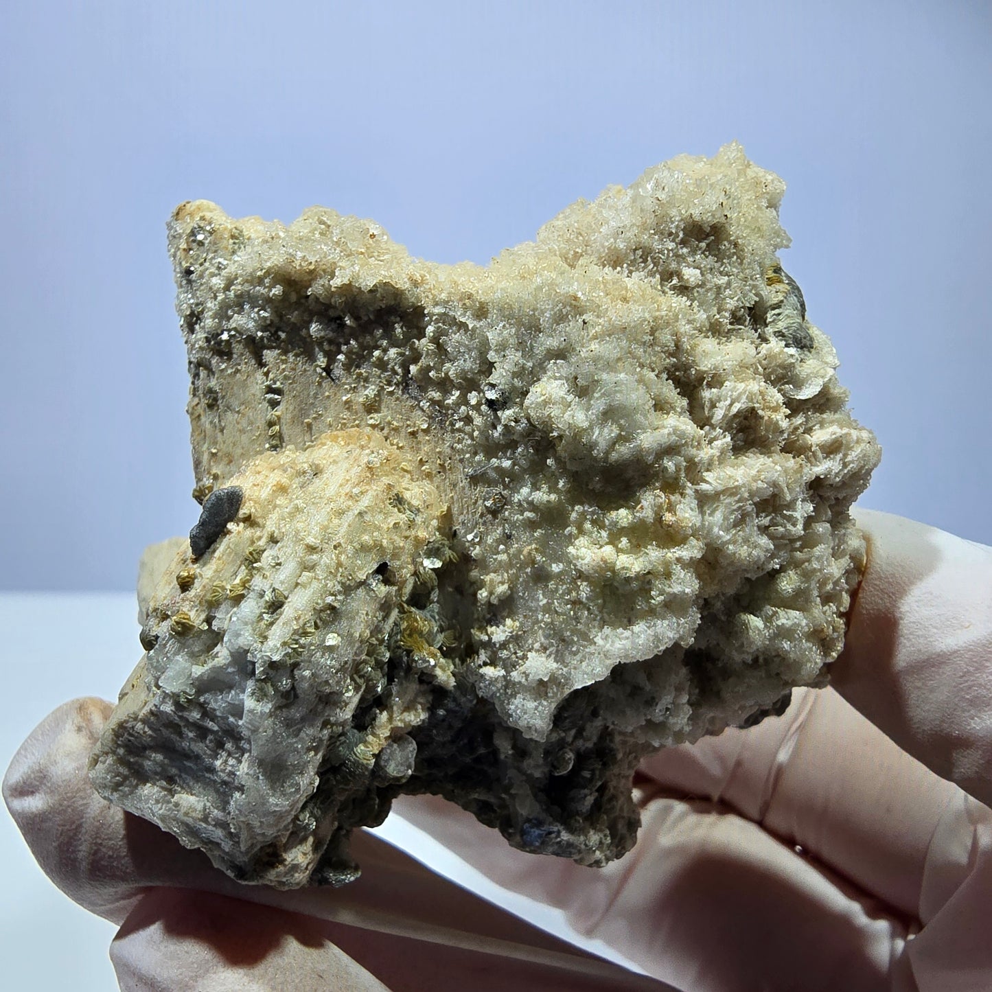 Große Hyalit Opal, Orthoklas, Muskovit Stufe Erongo, Namibia 65*61*56mm