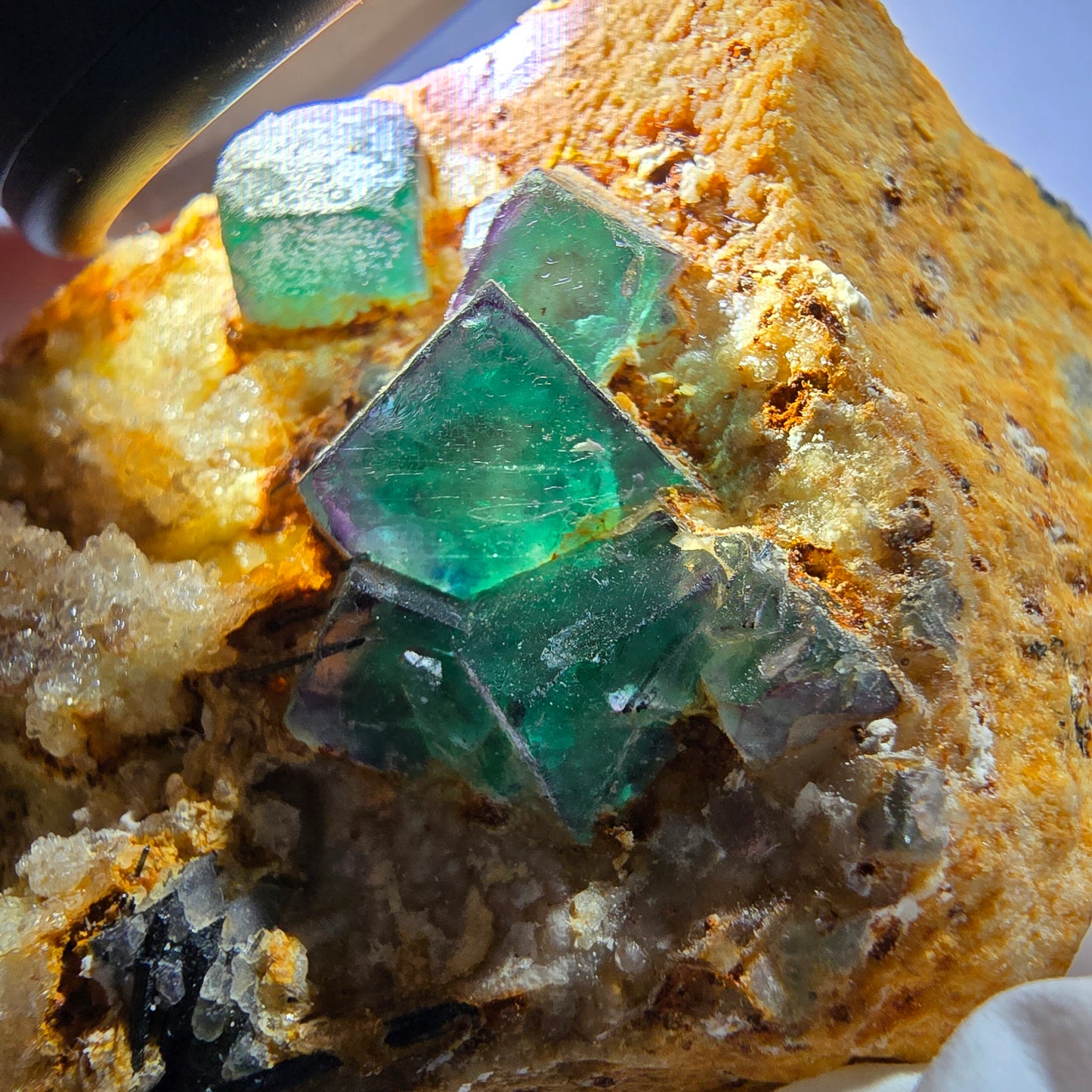 Große Fluorit, Hyalit Opal, Orthoklas, Schörl Turmalin Stufe Erongo, Namibia 91*59*52mm