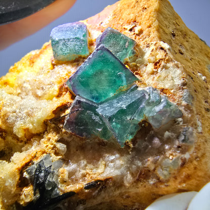 Große Fluorit, Hyalit Opal, Orthoklas, Schörl Turmalin Stufe Erongo, Namibia 91*59*52mm