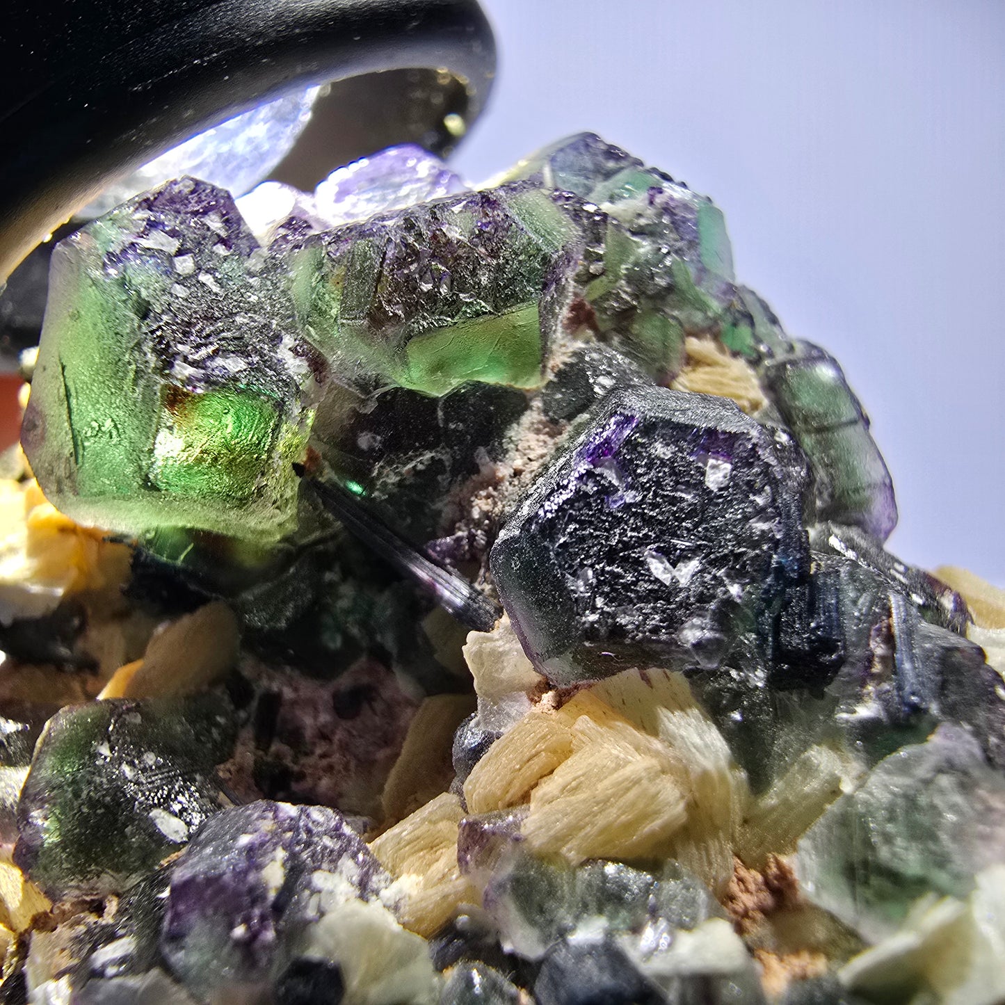 Große Fluorit, Schörl Turmalin, Rauchquarz, Muskovit Stufe Erongo, Namibia 92*54*49mm