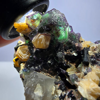 Große Fluorit, Schörl Turmalin, Rauchquarz, Muskovit Stufe Erongo, Namibia 92*54*49mm