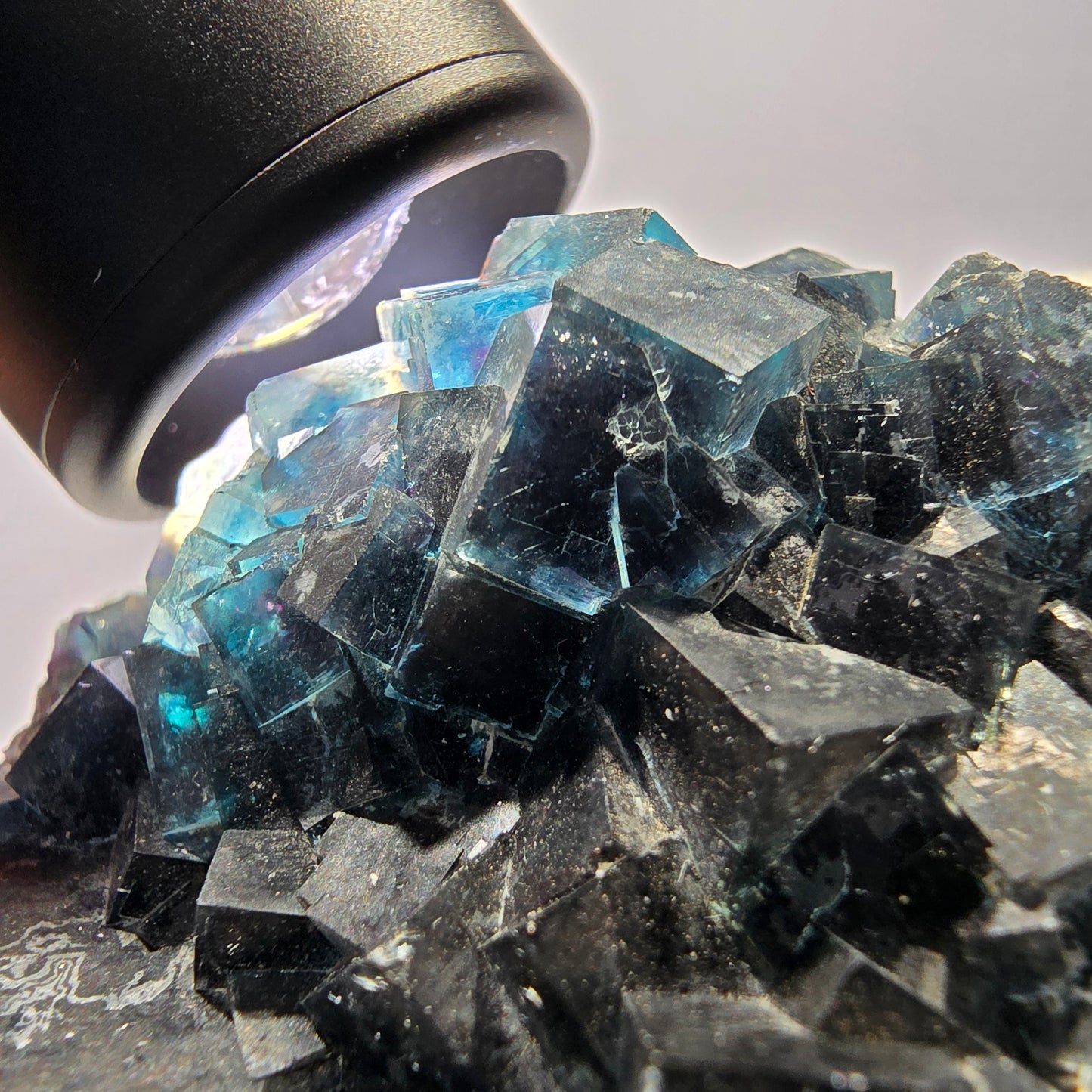 Grand spécimen de cube de fluorite fantôme zonal, nouvelle découverte ! Okorusu, Namibie, 97 x 62 x 36 mm 