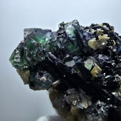 Bunte Phantom Fluorit Würfel Schörl Turmalin Muskovit Erongo, Namibia 49*34*23mm
