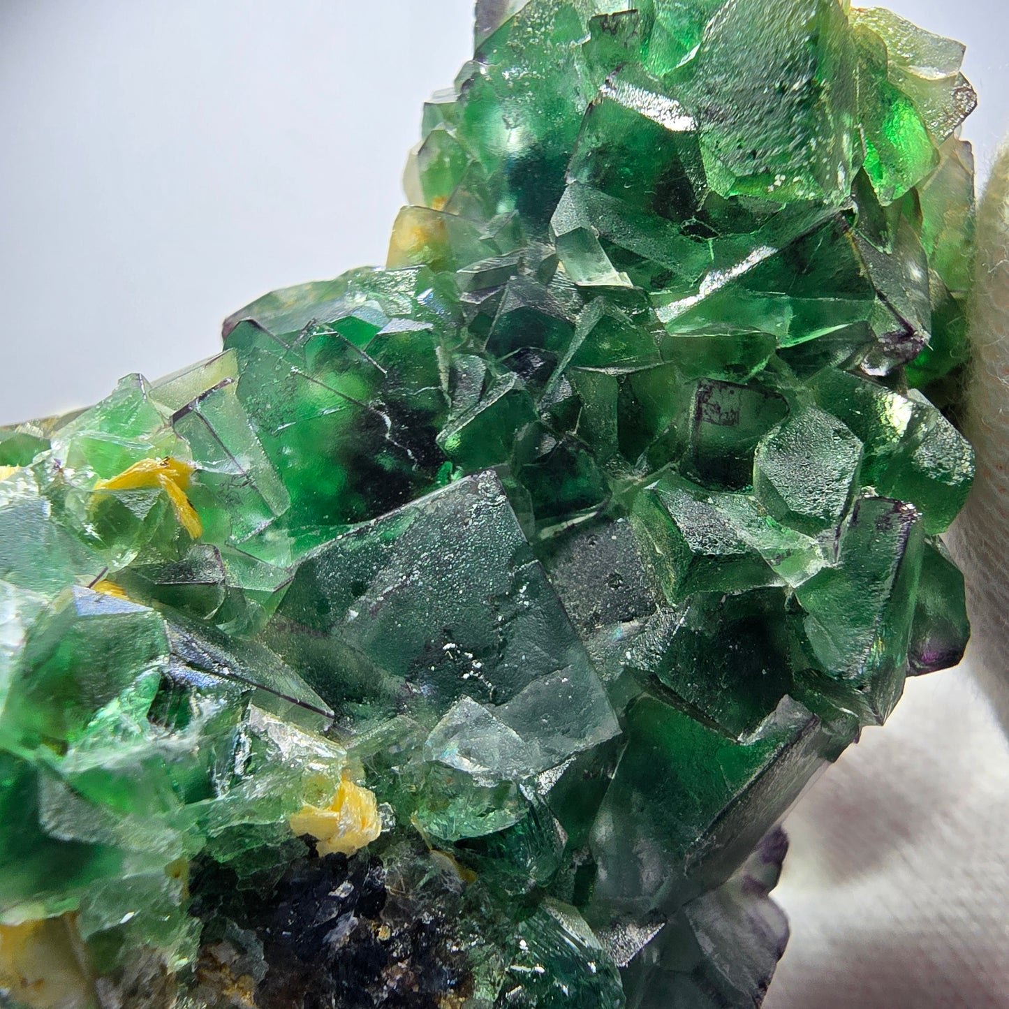 Phantom fluorite zonal, muscovite stage Erongo, Namibia 72*50*40mm 