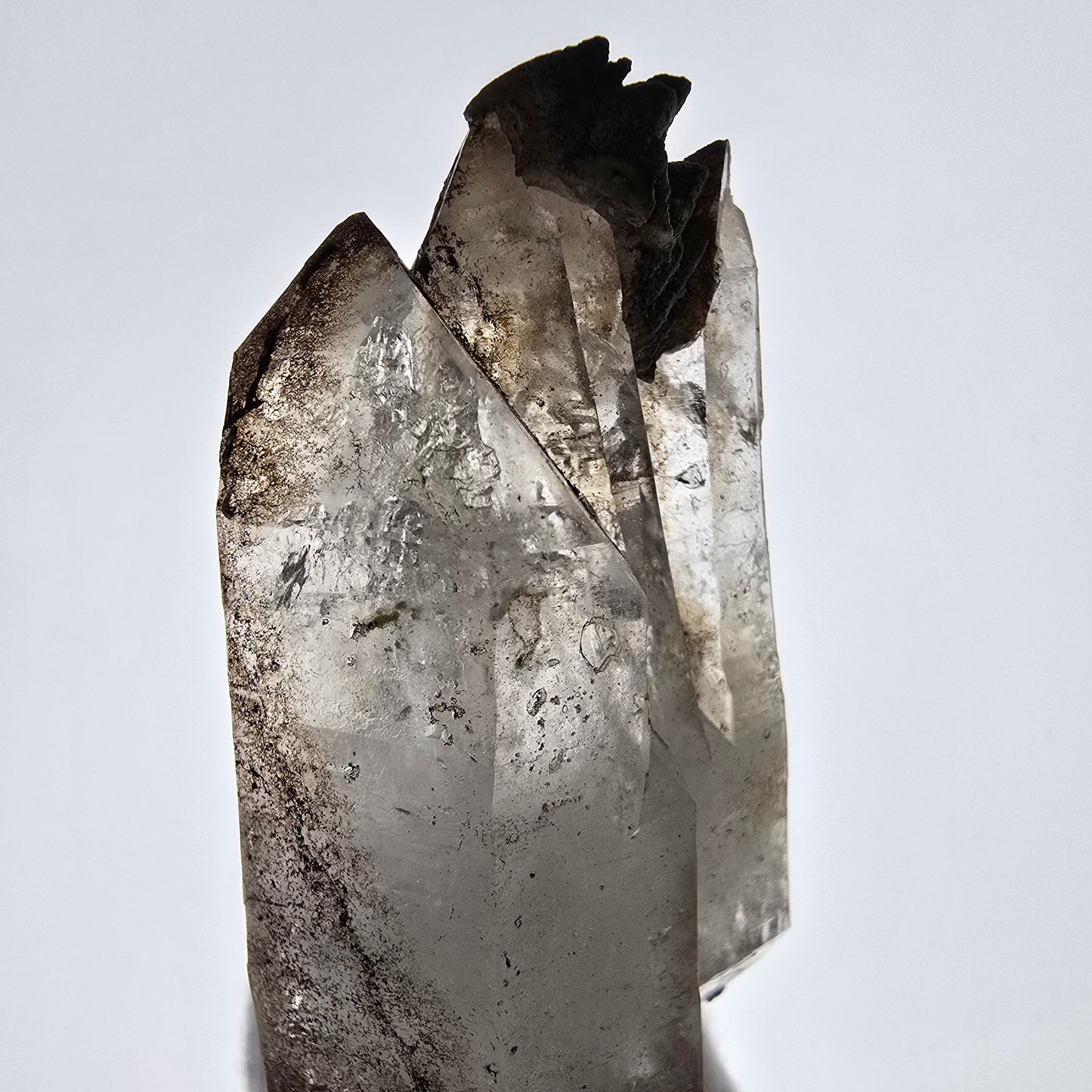 Quartz fumé squelette fantôme Enhydro, DT, calcite UV, Valentine Pocket Gob. Namibie, 107 x 41 x 27 mm 