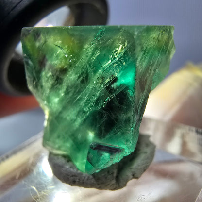 Klarer Phantom Fluorit Würfel, grün lila Okorusu, Namibia 18*16*17mm