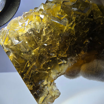 Grand spécimen de cube de fluorite fantôme, poche jaune miel, Okorusu, Namibie, 86 x 64 x 28 mm 