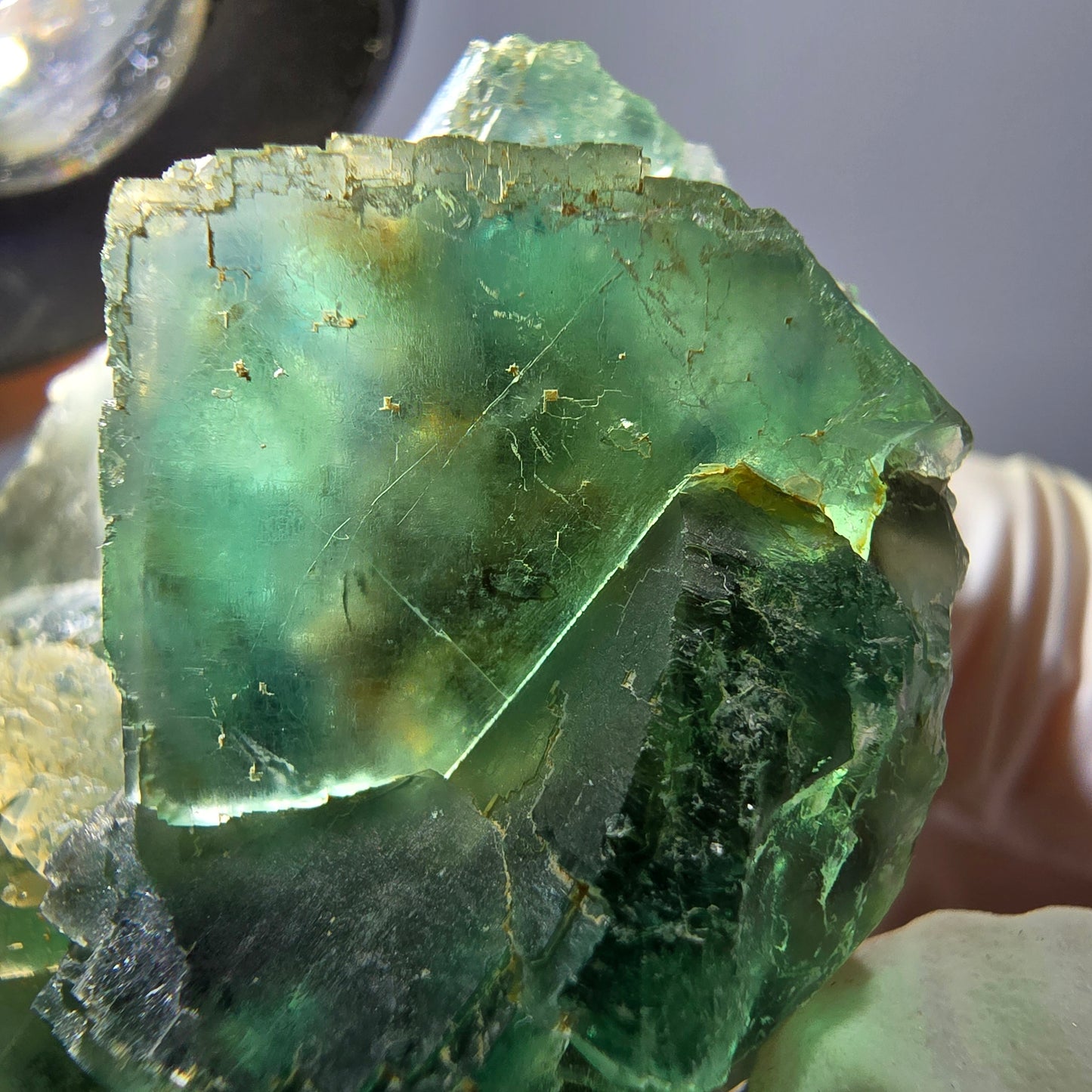 Rare cube de fluorite fantôme, spécimen de quartz vert Okorusu, Namibie, 55 x 36 x 20 mm 