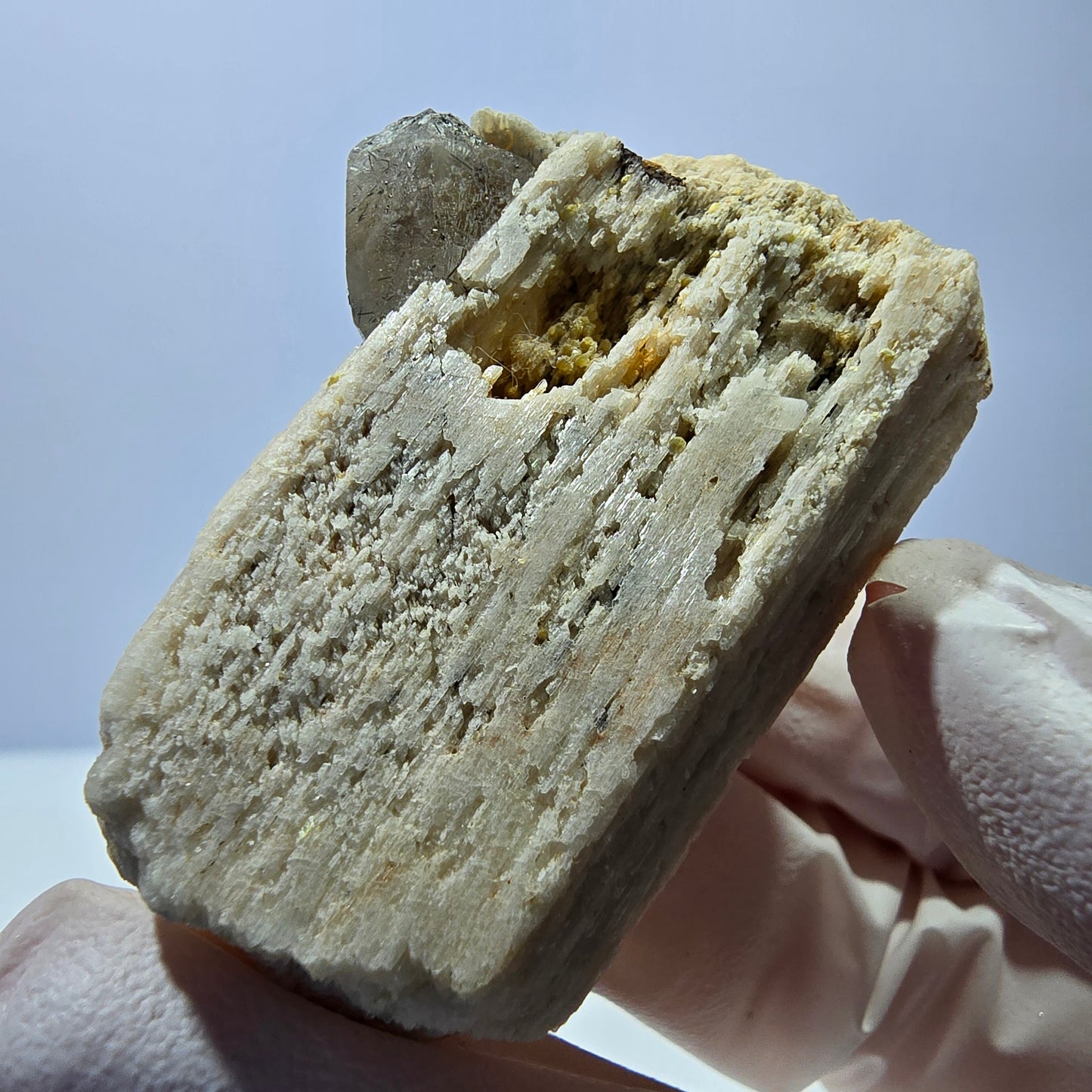 Orthoklas, Aquamarin, Hyalit Opal, Rauchquarz, Schörl Turmalin Erongo, Namibia 49*32*25mm