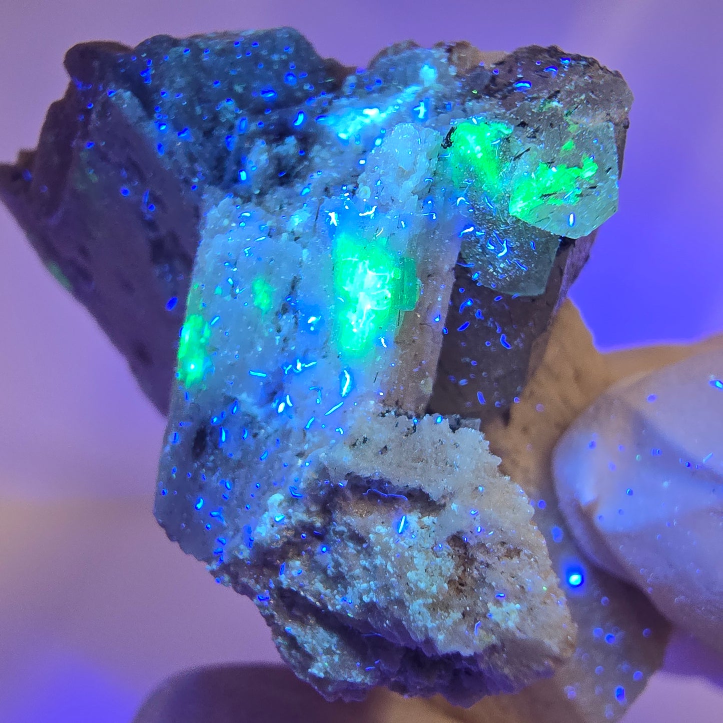 Orthoklas, Aquamarin, Hyalit Opal, Rauchquarz, Schörl Turmalin Erongo, Namibia 49*32*25mm