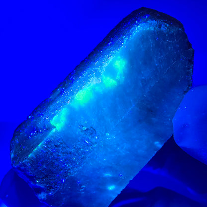 Seltene Hyalit Opal, Orthoklas, Schörl Turmalin, Muskovit Stufe Erongo, Namibia 49*32*30mm
