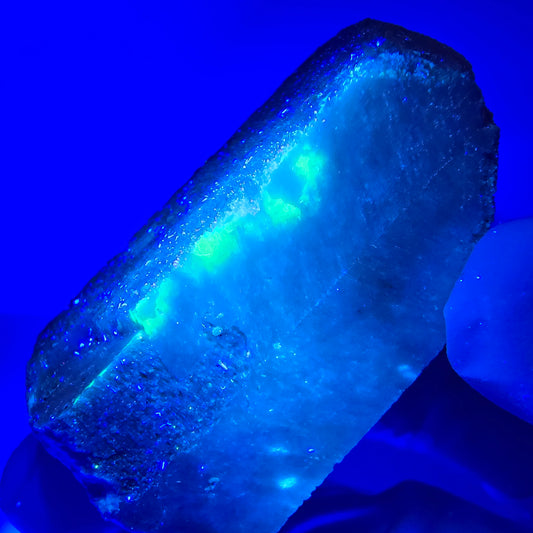 Seltene Hyalit Opal, Orthoklas, Schörl Turmalin, Muskovit Stufe Erongo, Namibia 49*32*30mm