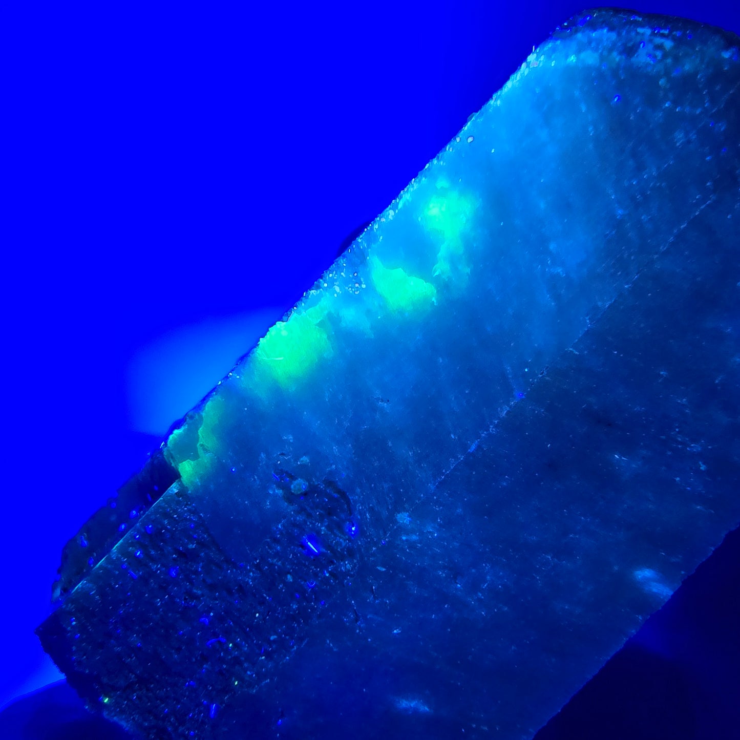 Seltene Hyalit Opal, Orthoklas, Schörl Turmalin, Muskovit Stufe Erongo, Namibia 49*32*30mm