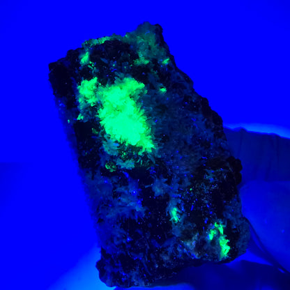 Spécimen rare de tourmaline schorl, hyalite, orthose et muscovite, Erongo, Namibie, 66 x 38 x 32 mm 