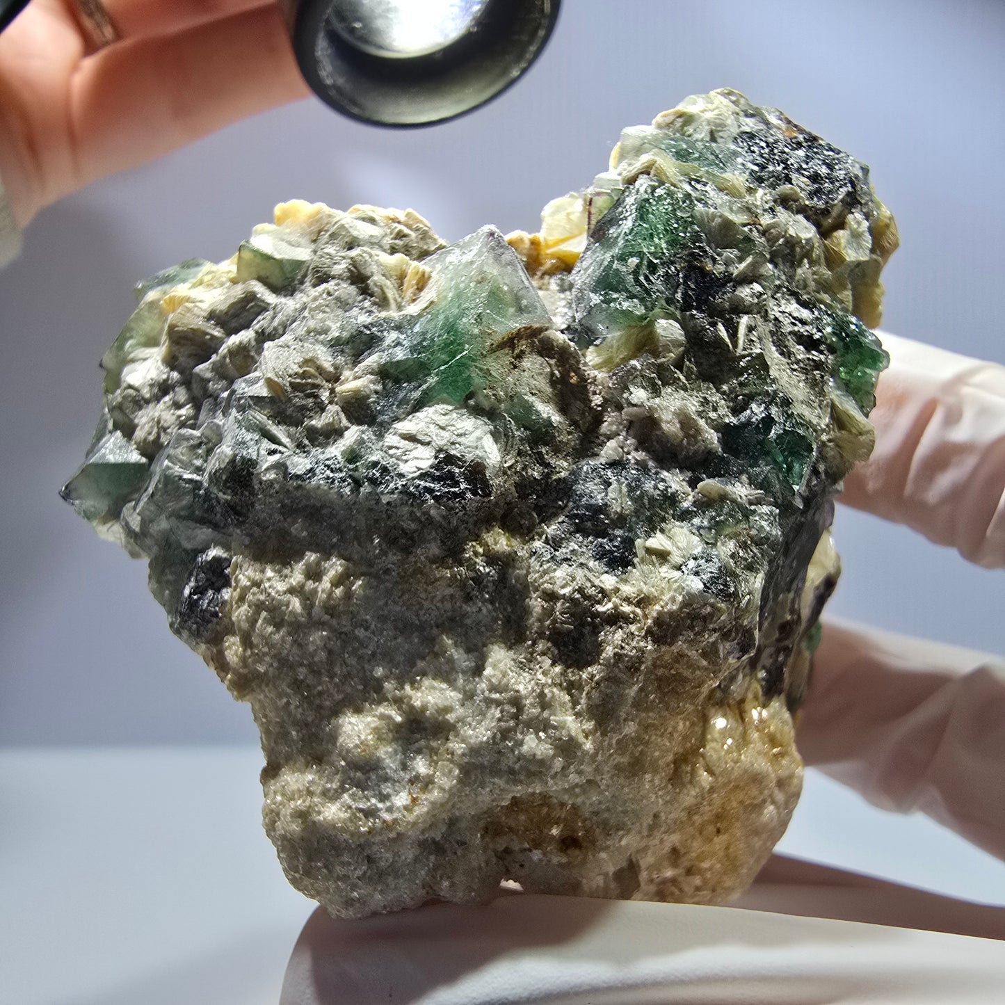 Große Phantom Fluorit, Schörl Turmalin, Hyalit, Muskovit Stufe Erongo, Namibia 89*71*59mm