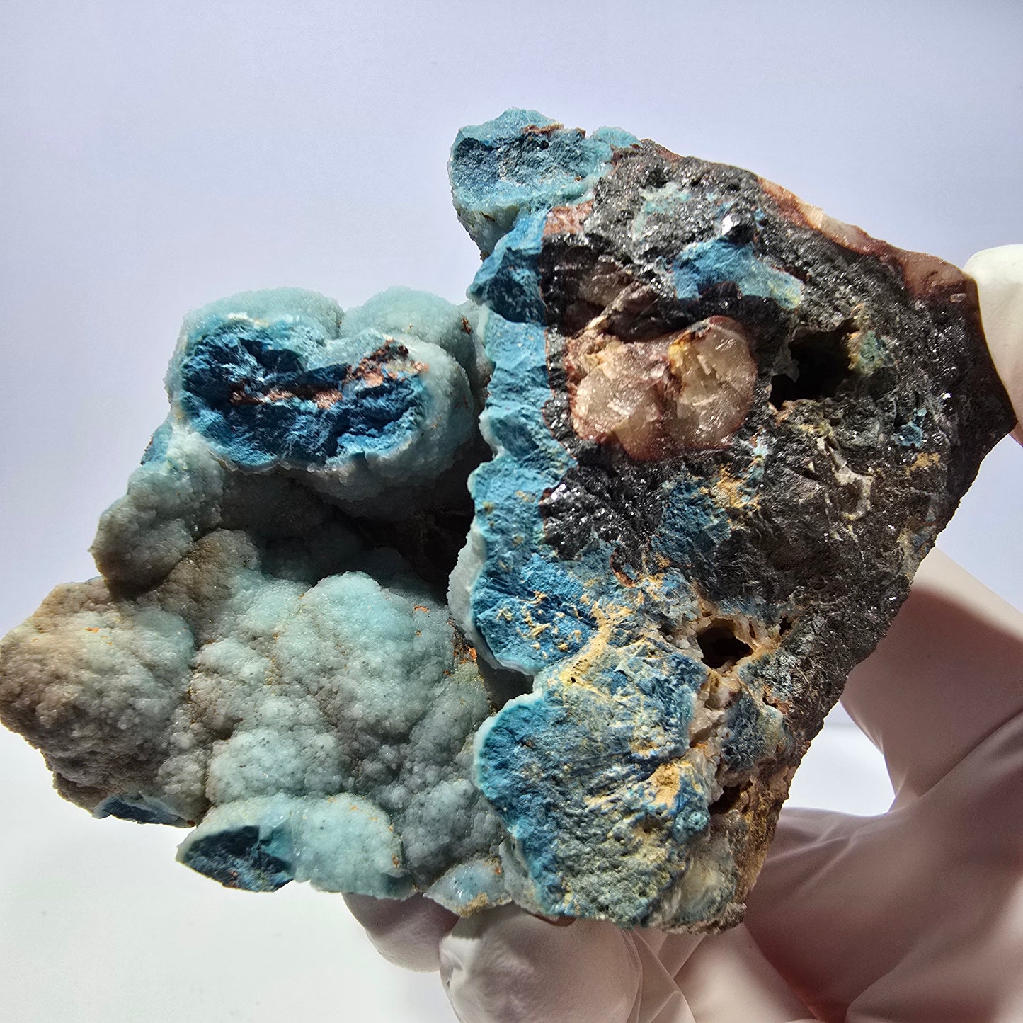 Grande sphère de shattuckite, spécimen de quartz, Kaokoveld bleu, Namibie 83*80*54 mm 