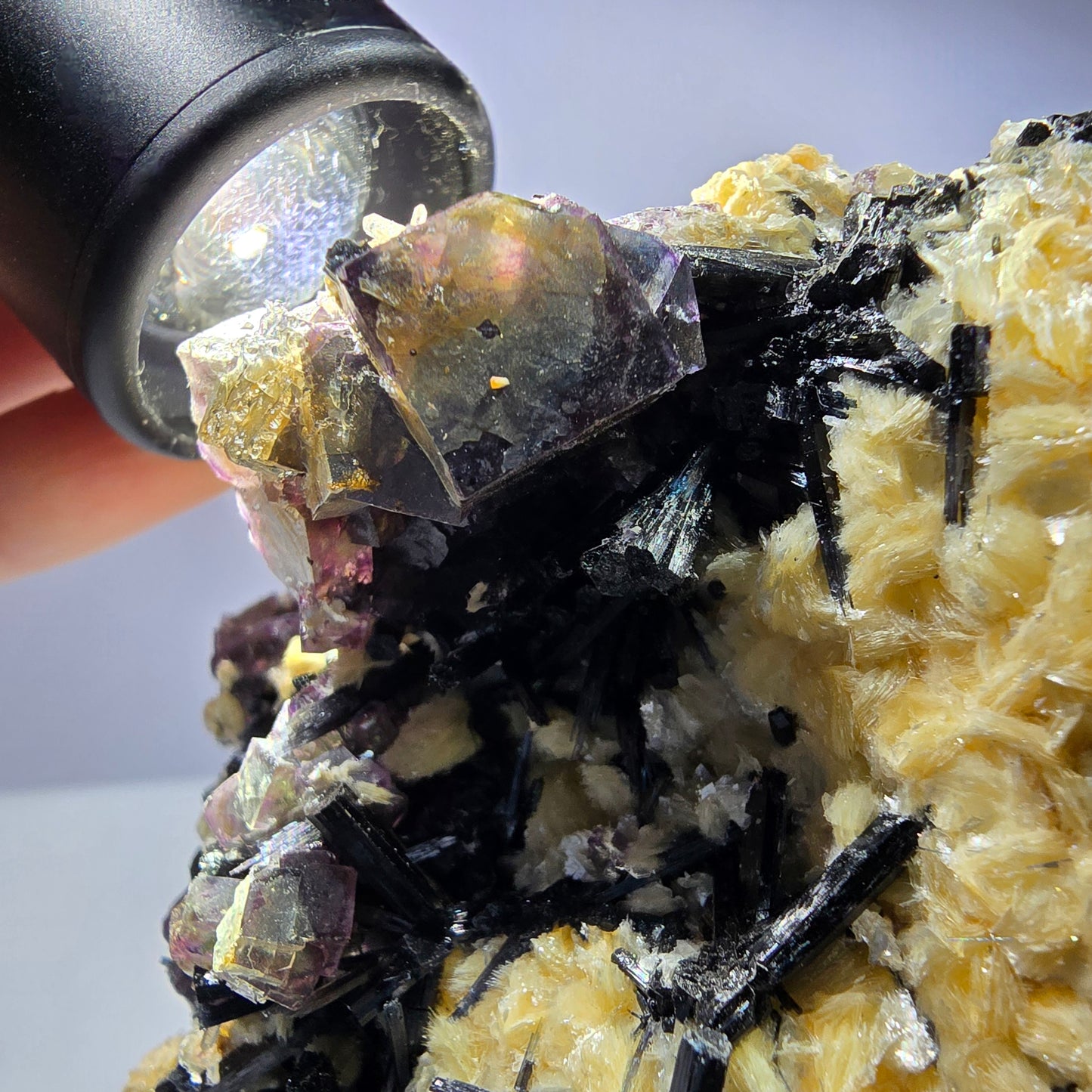 Bunte Phantom Fluorit, Schörl Turmalin, Hyalit Opal, Muskovit Erongo, Namibia 104*101*96mm