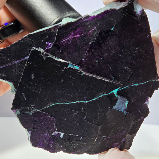 Cube de fluorite fantôme XL vert violet 11:11 Angel Pocket Okorusu, Namibie 76*71*26mm 