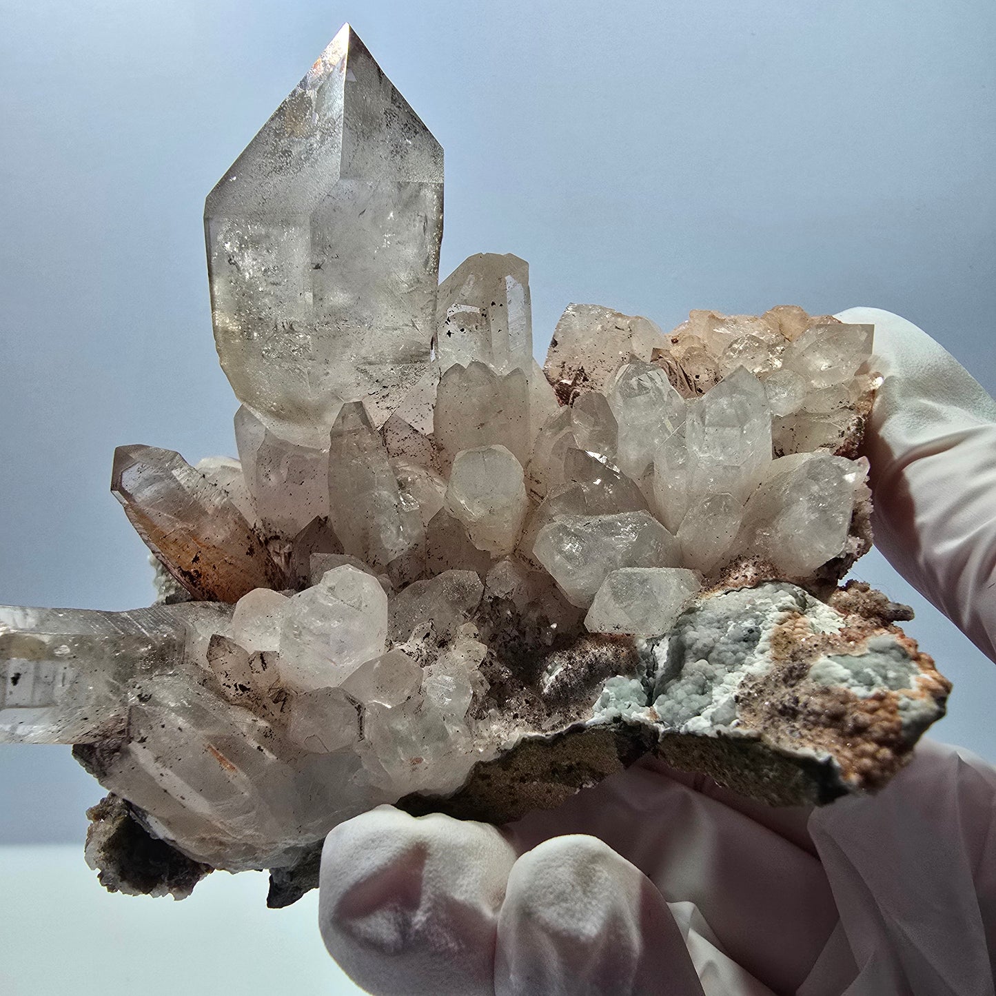 Große Phantom Rauchquarz Zepter auf Matrix Stufe Goboboseb, Namibia 82*64*71mm