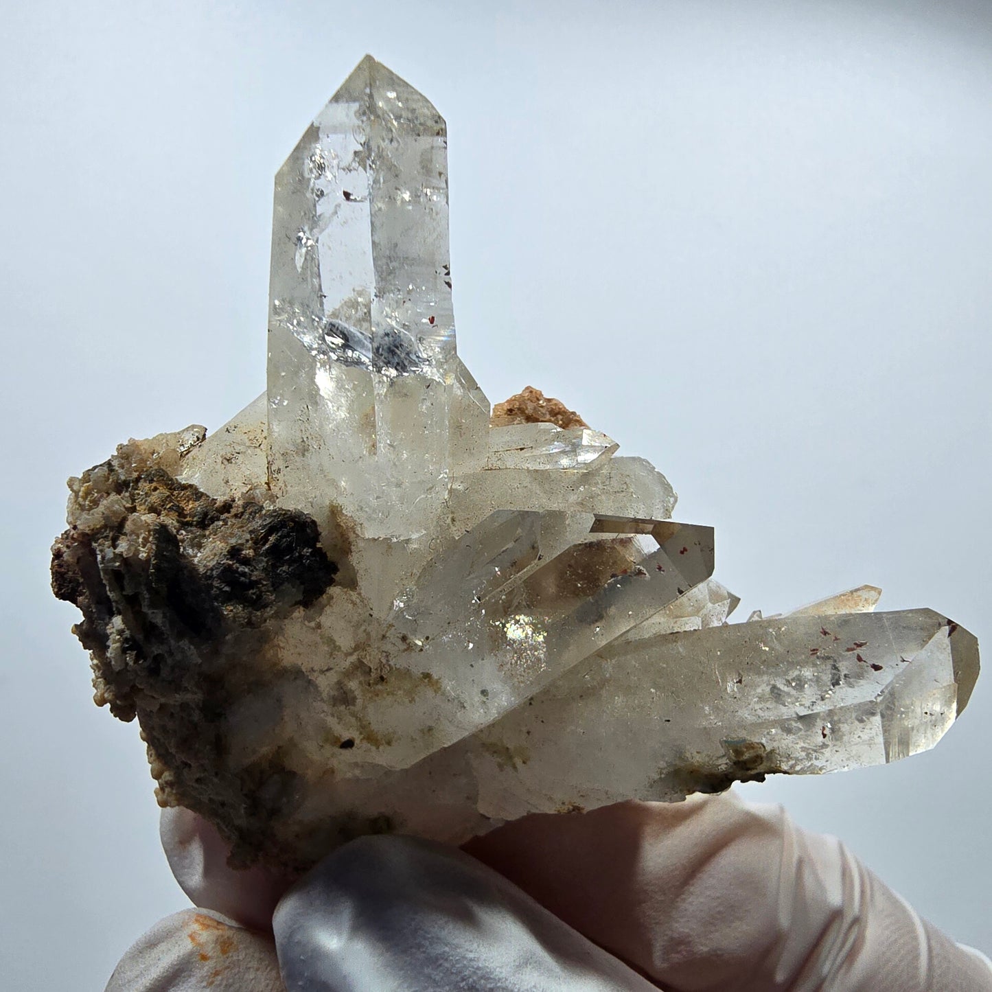 Klare Phantom Rauchquarz, Hämatit, Chlorit auf Matrix Stufe Goboboseb, Namibia 56*52*26mm