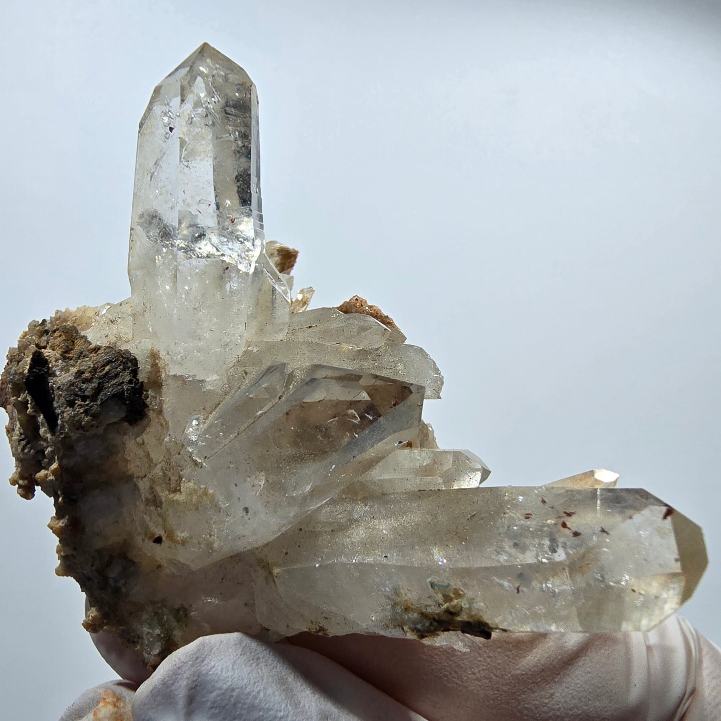 Klare Phantom Rauchquarz, Hämatit, Chlorit auf Matrix Stufe Goboboseb, Namibia 56*52*26mm