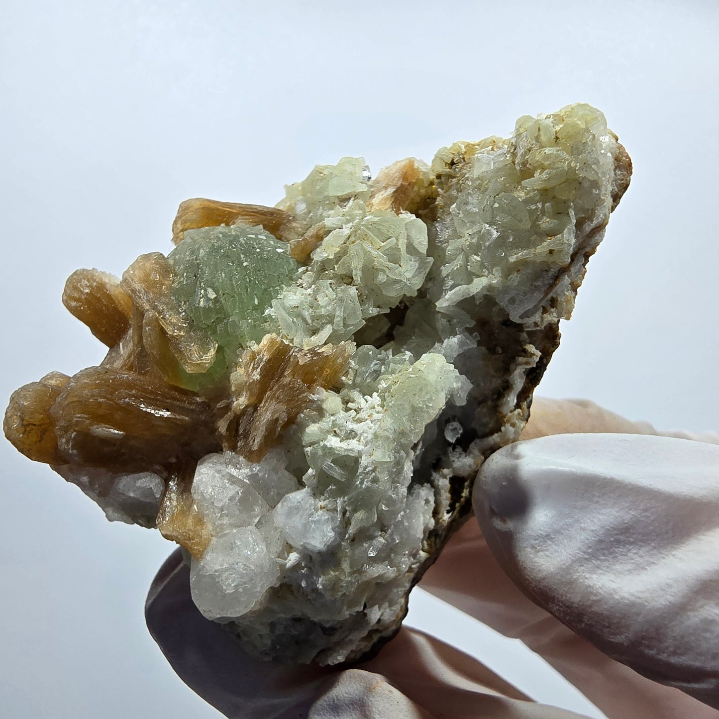 Seltene Prehnit, Stilbit, Calcit Stufe Streep Mine Goboboseb, Namibia 59*30*41mm