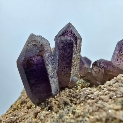 Seltene Phantom Amethyst Zepter auf Matrix Stufe Goboboseb, Namibia 51*50*28mm