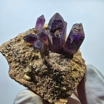 Seltene Phantom Amethyst Zepter auf Matrix Stufe Goboboseb, Namibia 51*50*28mm