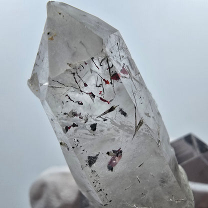 Klare Harlekin, Epidot Quarz Spitze Streep Mine Goboboseb, Namibia 35*16*15mm