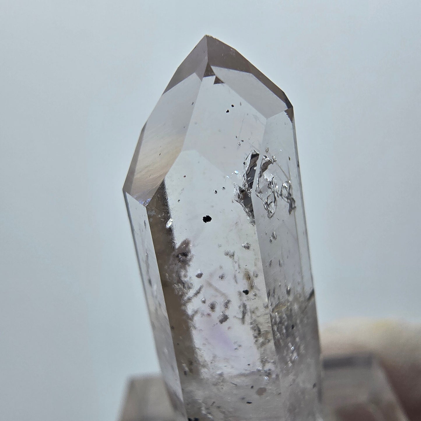 Lemurian Phantom Amethyst Hämatit Spitze Streep Mine Goboboseb, Namibia 35*11*10mm