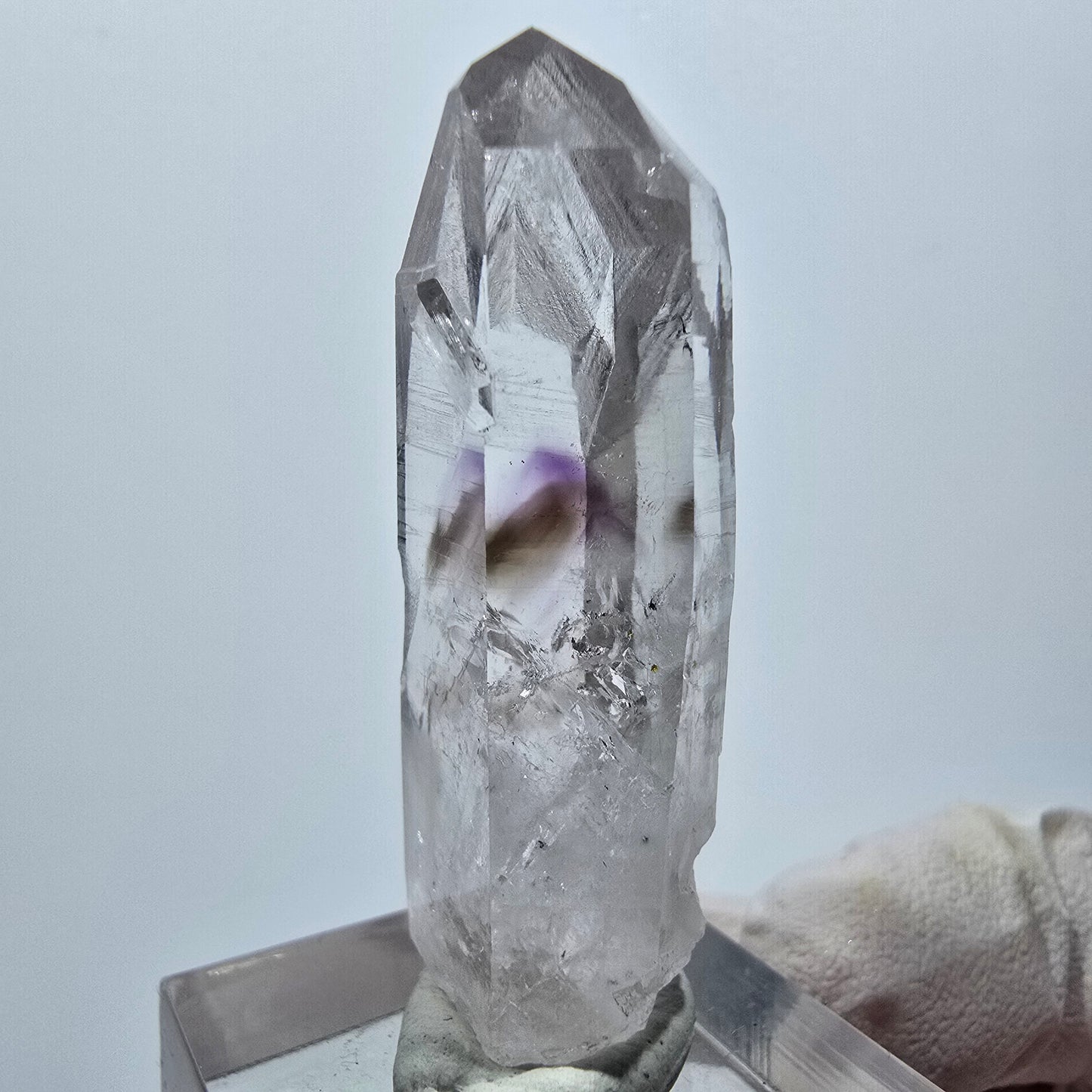 Enhydro Lemurian Phantom Amethyst, 1x Blase Streep Mine Goboboseb, Namibia 45*17*11mm