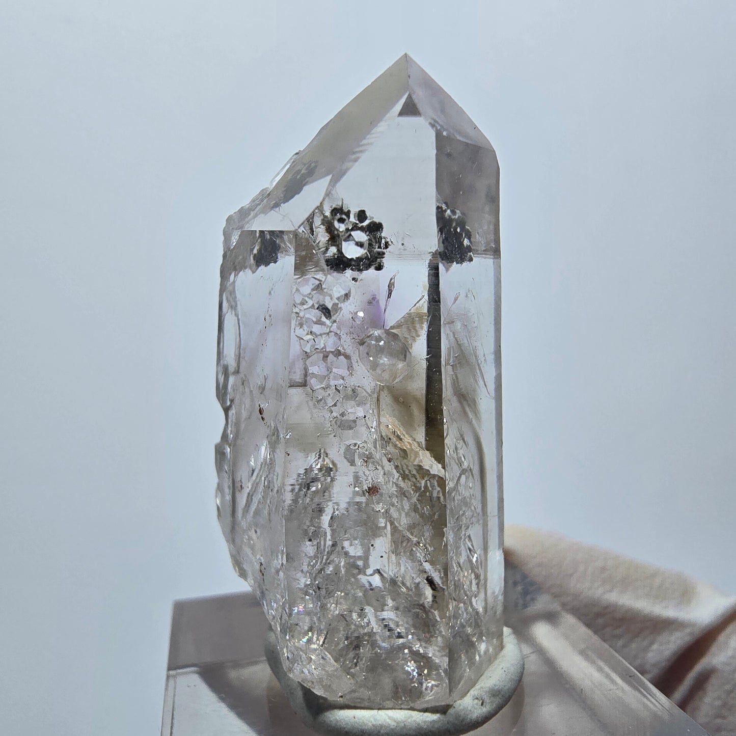 Enhydro Lemurian Quartz with Analcim, 1x Bubble Streep Mine Goboboseb, Namibia 37*18*18mm 