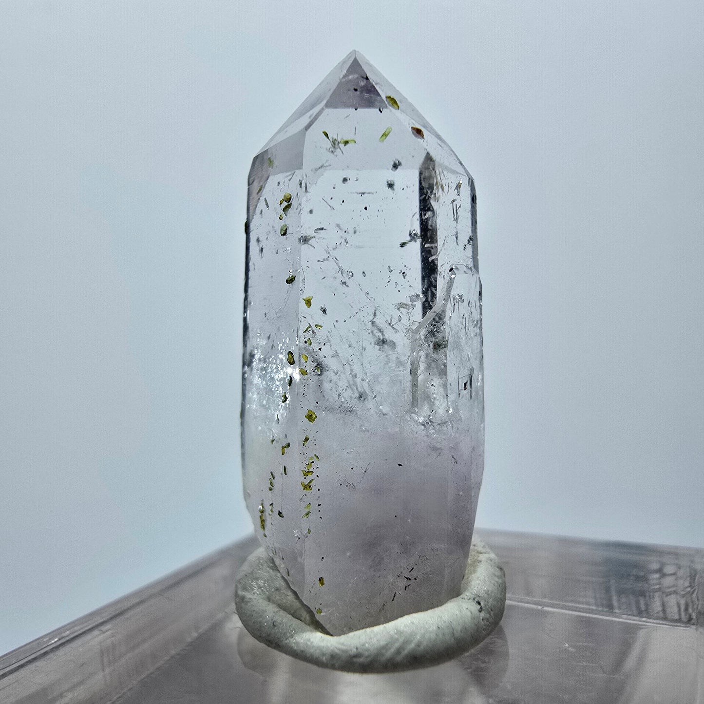 Harlekin Lemurian Amethyst mit Prehnit, Epidot Streep Mine Goboboseb, Namibia 28*12*9mm