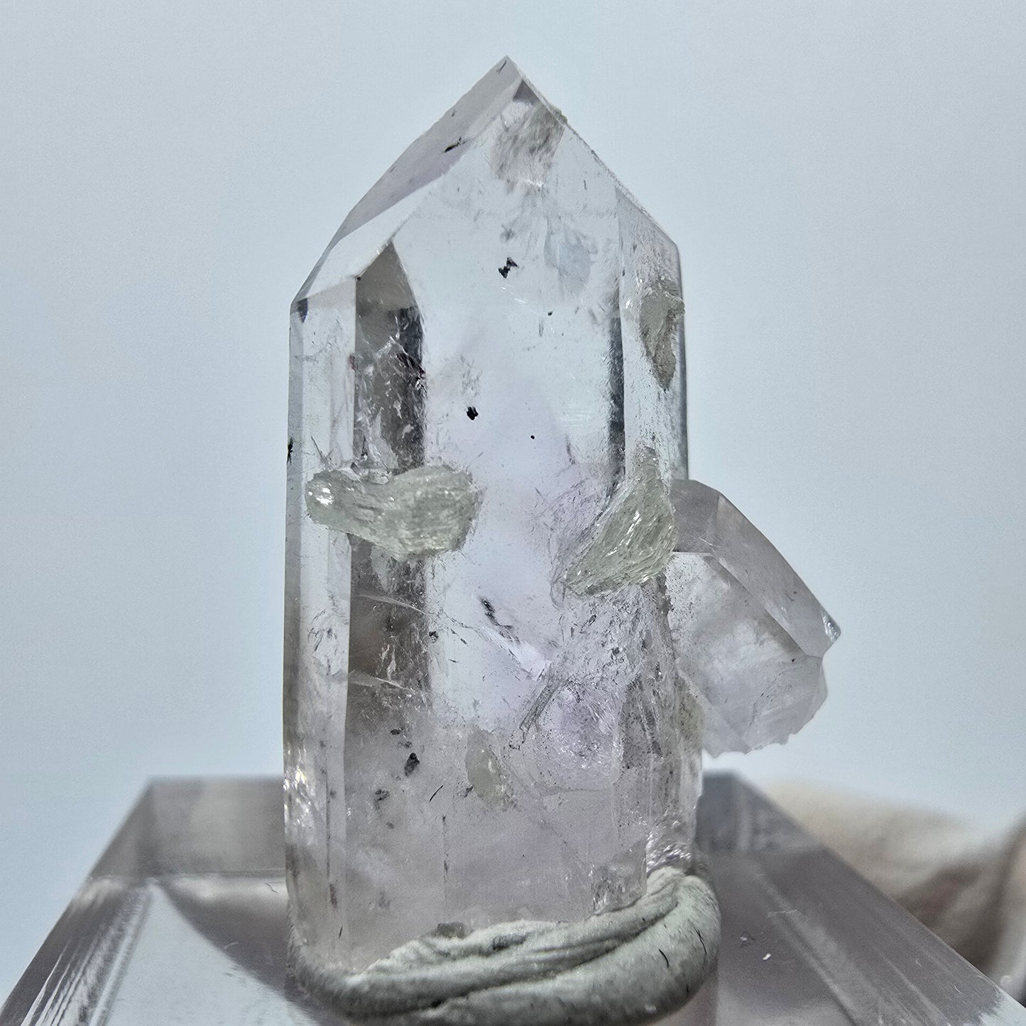 Hämatit Lemurian Phantom Amethyst mit Prehnit Streep Mine Goboboseb, Namibia 28*19*13mm