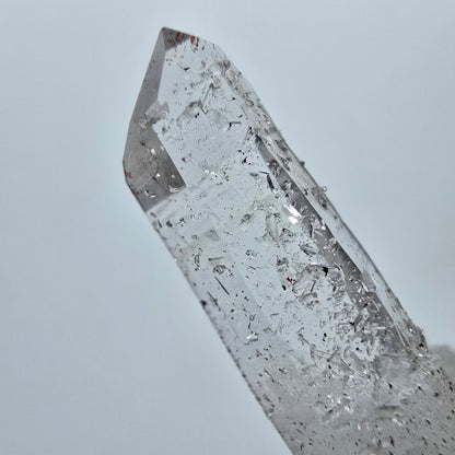 Harlekin Quarz, Calcit mit Matrix Stufe Streep Mine Goboboseb, Namibia 33*27*14mm